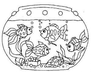 раскраска аквариум с рыбками для детей распечатать